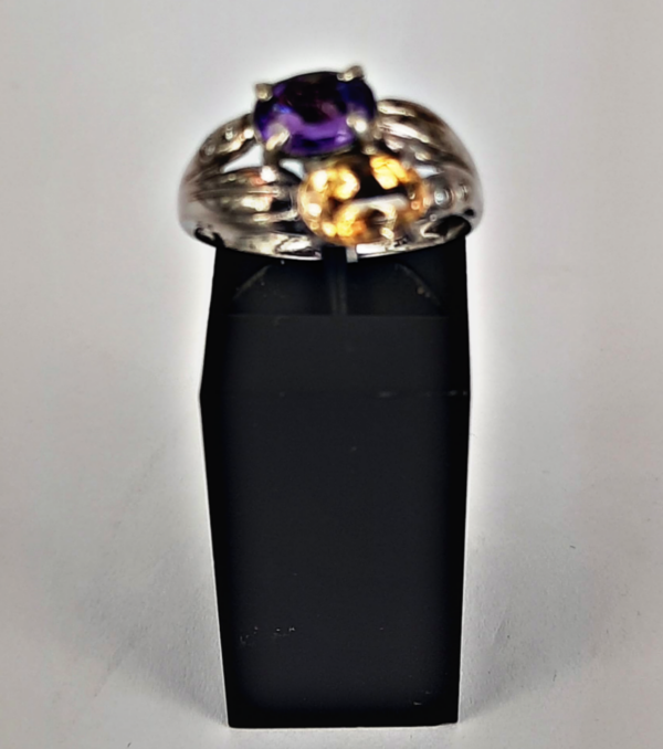 Mixed Amethyst and Citrine Stones