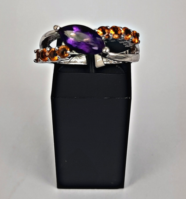 Mixed Amethyst and Citrine Stones