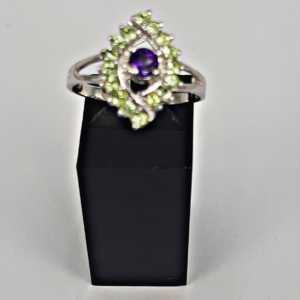 Mixed Amethyst and Peridot Stones