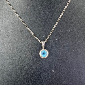 Blue Topaz Pendant 1 Stone