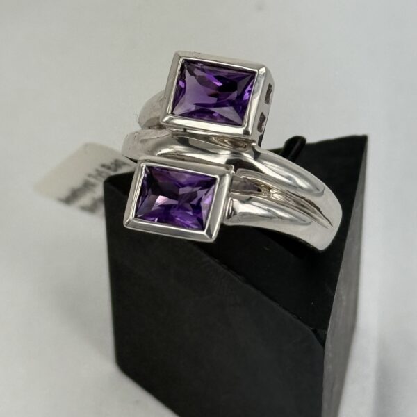 Amethyst 2 Stones