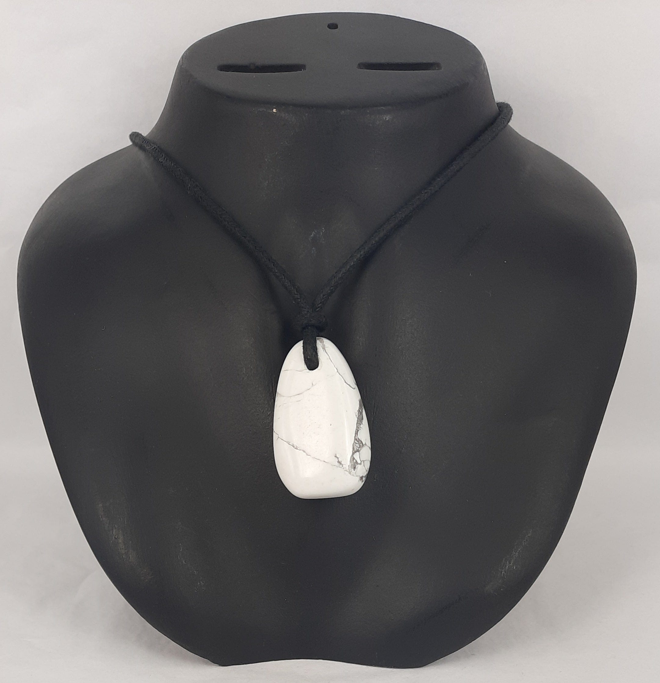 Healing Necklace White Howlite