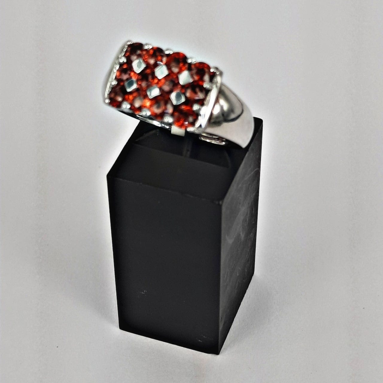 Garnet 12 Stones