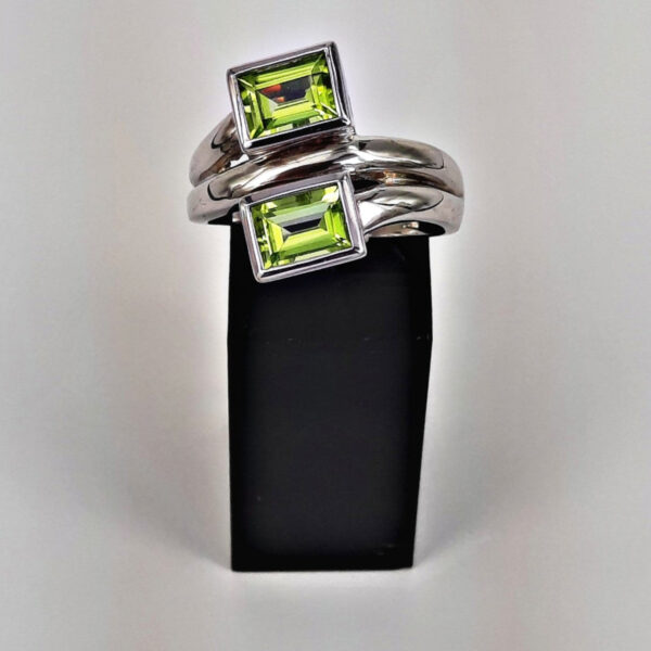 Peridot 2 Stones