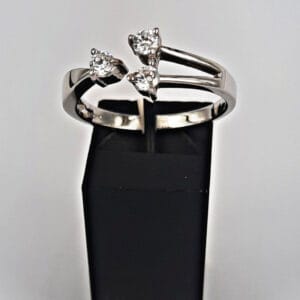 Crystal 3 Stones