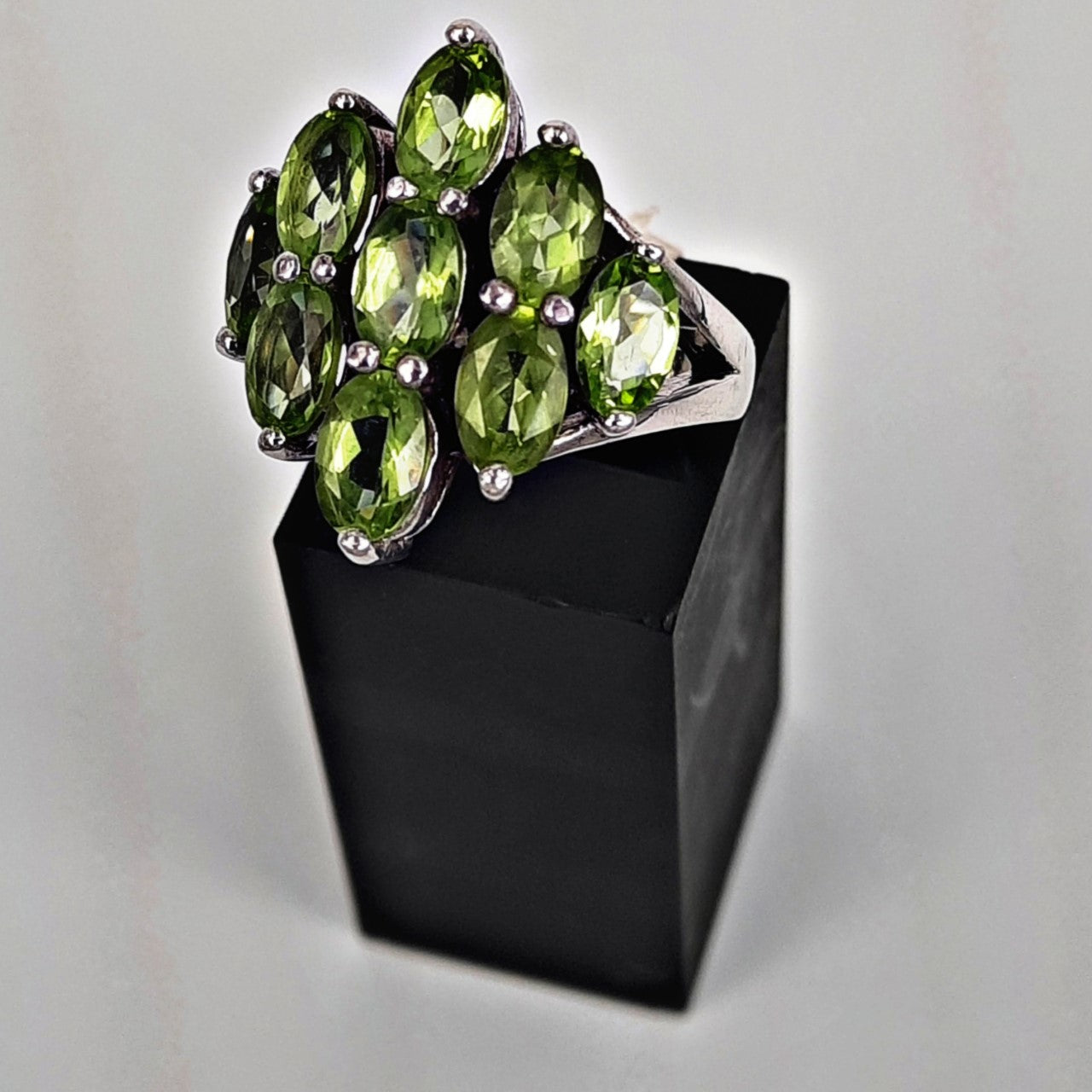 Peridot 9 Stones