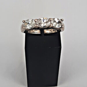 Crystal 3 Stones