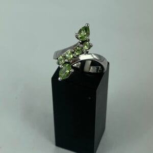 Peridot 6 Stones