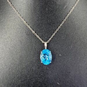 Blue Topaz Pendant 1 Stone
