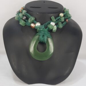 Ribbon Dark Green Amozonite Necklace Oval