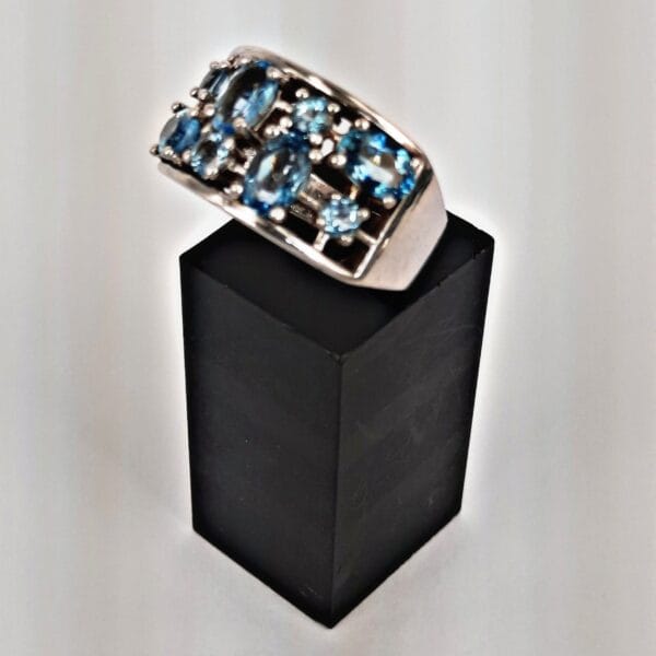 Topaz 8 Stones
