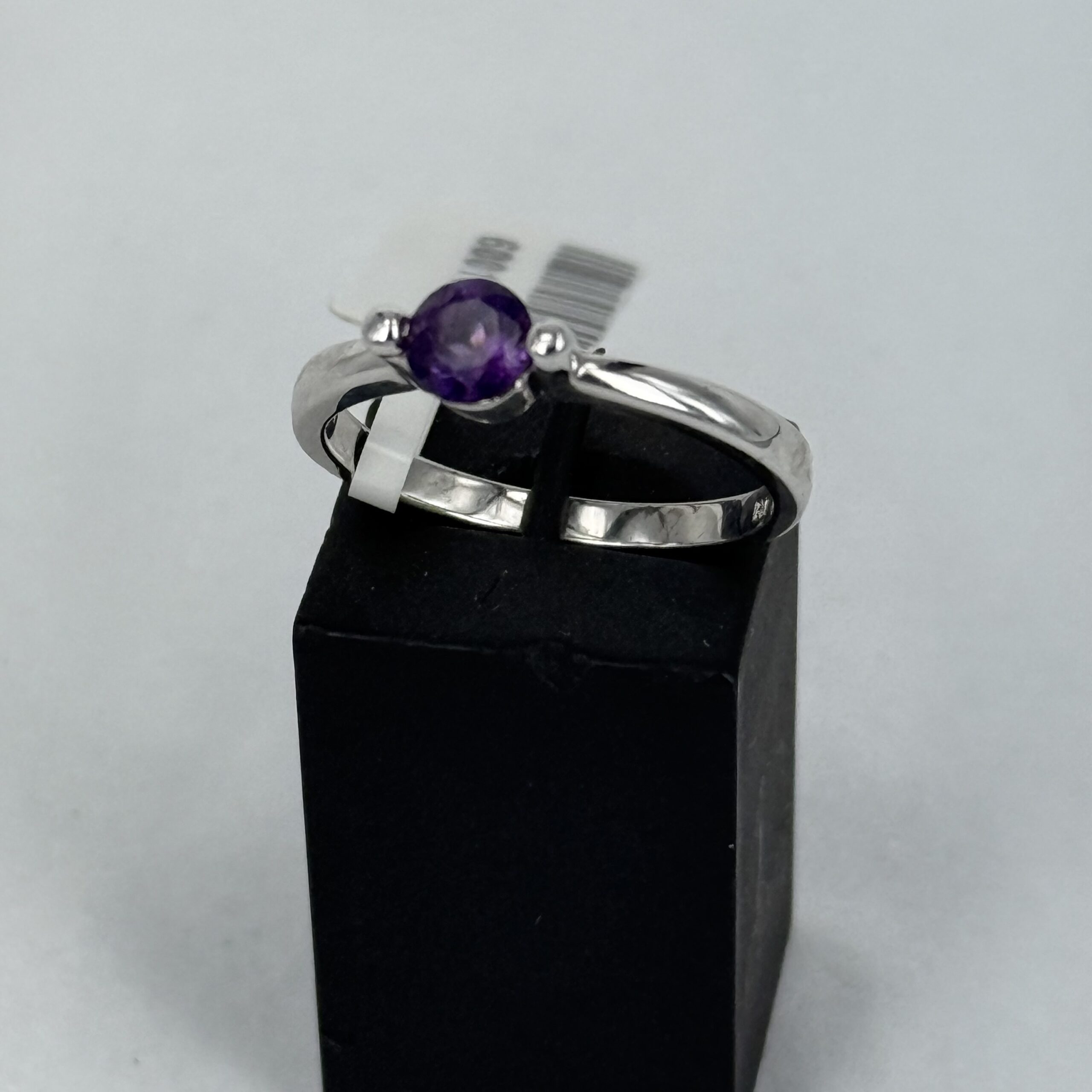 Amethyst 1 Stone
