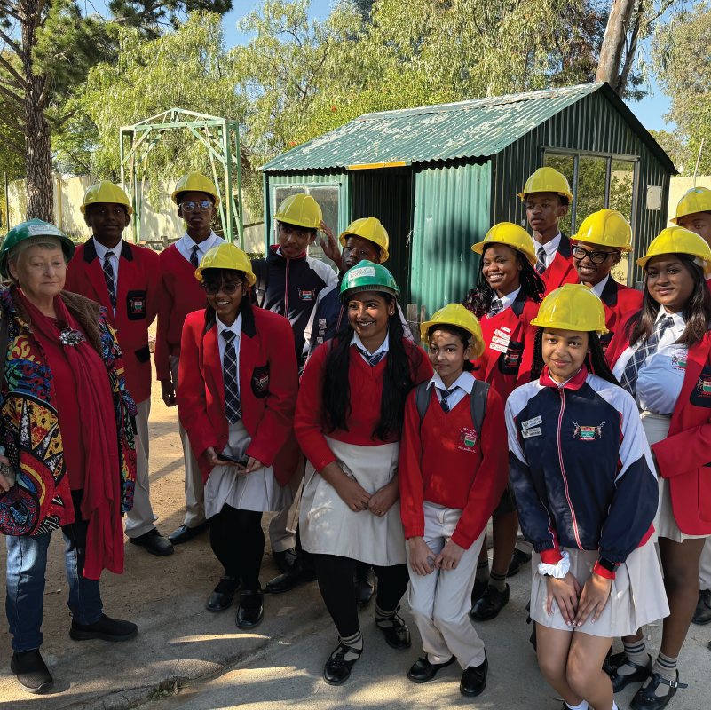Our educational underground mine tour takes you through a life-like replica of an African gemstone mine, offering a fascinating glimpse into the mining process and the hidden world beneath the earth’s surface. Perfect for families, schools, tourists, and anyone with a sense of adventure, it’s an unforgettable way to learn about Africa’s rich gemstone heritage.