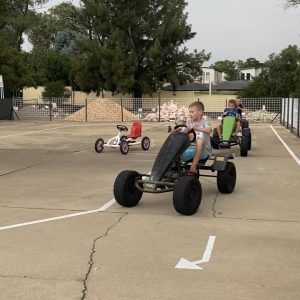 10-minute-push-paddle-go-kart-rides