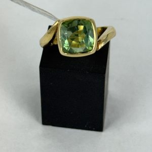 3.25ct Green Tourmaline Ring in 14ct Yellow Gold