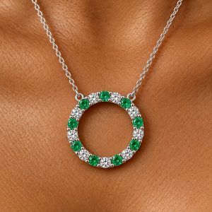 emerald-crystal-quartz-circle-of-life-pendant