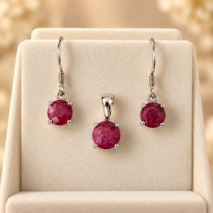 berry-red-ruby-pendant-earrings